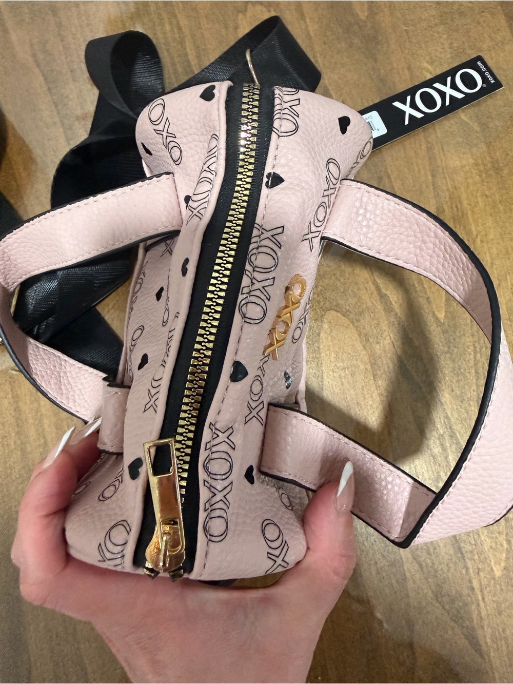 🔥🔥 XOXO Blush Pink Mini Barrel Crossbody Bag! 🔥🔥 - Picture 4 of 5